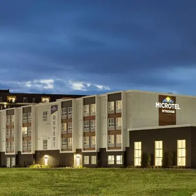 Microtel Inn & Suites by Wyndham Boisbriand