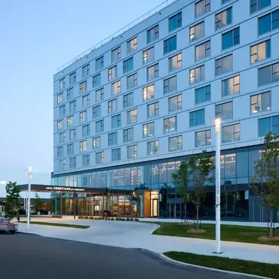 Courtyard by Marriott Montreal Laval